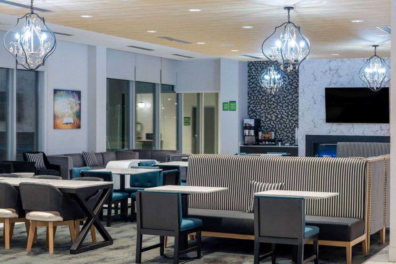 La Quinta Inn & Suites By Wyndham Maricopa Copper Sky Extérieur photo