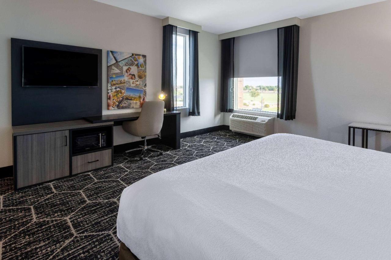 La Quinta Inn & Suites By Wyndham Maricopa Copper Sky Extérieur photo